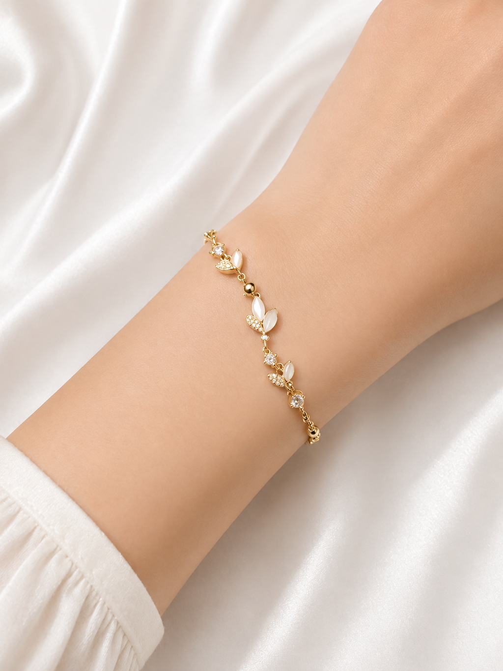 Pearl Leaf Crystal Gold Bracelet
